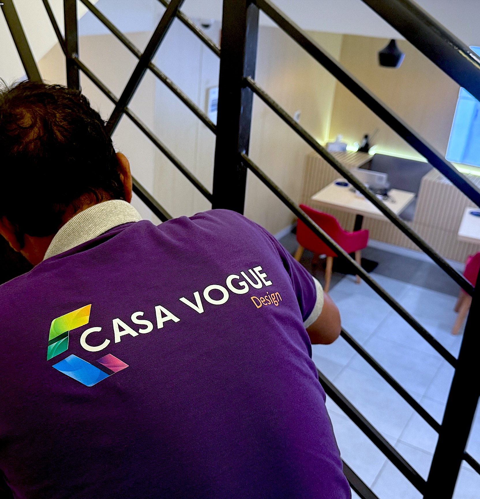 Casa-Vogue-Worker